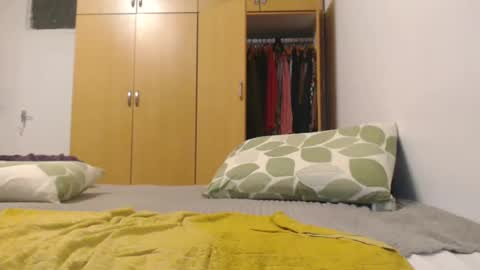 Snapshot of xxxbustybabe27x chatting on 03.06.25 Ayanda online show from 03.06.25