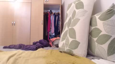 Snapshot of xxxbustybabe27x chatting on 03.07.25 Ayanda online show from 03.07.25