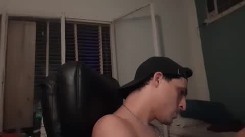 Snapshot of xxxfacu chatting on 01.18.25 xxxfacu online show from 01.18.25