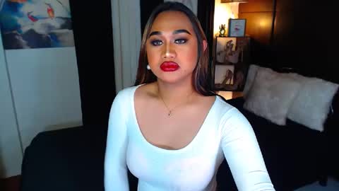 OLIVIA online show from 12.15.24