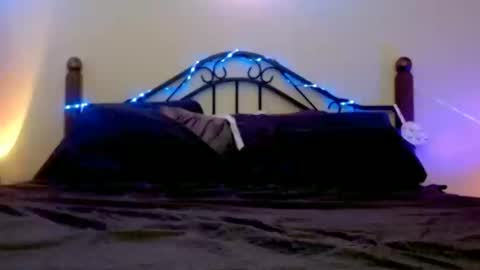 XXXGrillCheese online show from 10.17.25