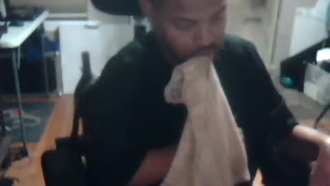 xxxonwheelz online show from 12.21.25