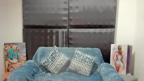 Snapshot of xxxsarita_cute chatting on 02.18.25 Sara online show from 02.18.25