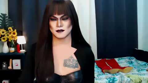 QueenMarina online show from 09.22.25