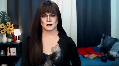 QueenMarina online show from 10.02.25