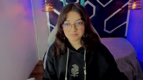 Snapshot of xyra_shimizu chatting on 04.15.26 xyra_shimizu online show from 04.15.26