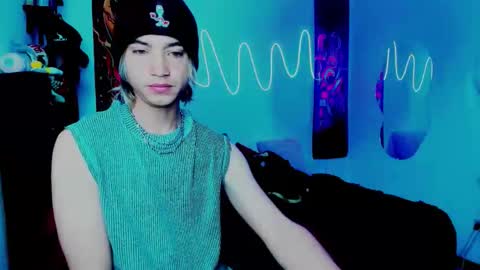 Snapshot of xzerox_ chatting on 09.12.25 xzerox_ online show from 09.12.25