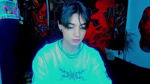 Snapshot of xzerox_ chatting on 10.18.25 xzerox_ online show from 10.18.25