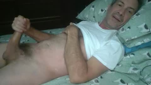 Snapshot of yacht3oy chatting on 11.06.25 yacht3oy online show from 11.06.25