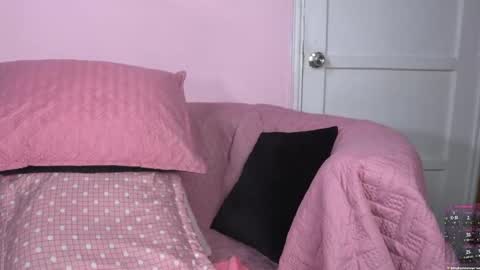 petronila online show from 09.18.25