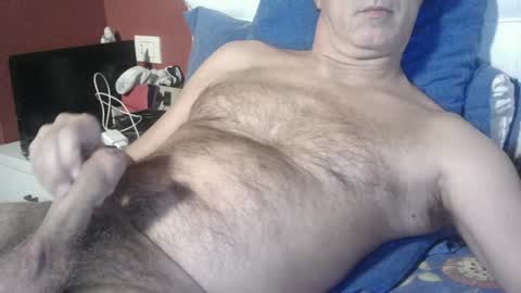 Snapshot of yahe2010 chatting on 02.04.25 grillino online show from 02.04.25