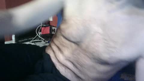 Snapshot of yahe2010 chatting on 03.04.25 grillino online show from 03.04.25