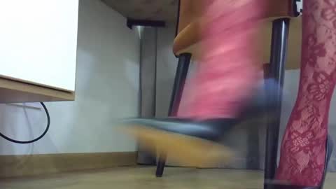 Dina online show from 02.25.25