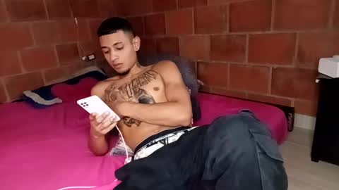 Yajz online show from 10.16.25