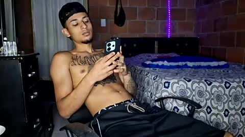 Yajz online show from 06.19.26
