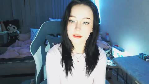 Yami online show from 11.12.25