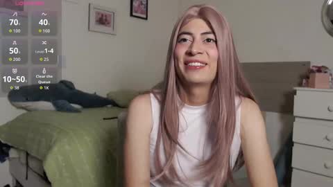 Snapshot of yana_secretroom chatting on 09.27.25 Yana online show from 09.27.25