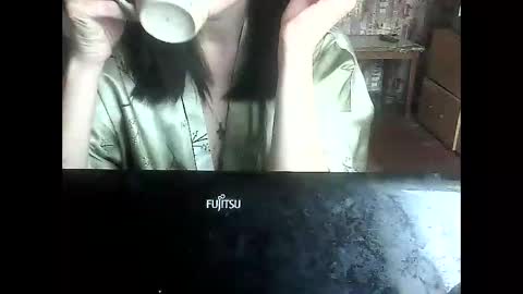 yanafiesta online show from 09.18.25