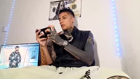 Snapshot of yanfranko420 chatting on 02.18.26 Yan online show from 02.18.26