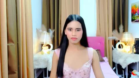 Yanna online show from 10.26.25