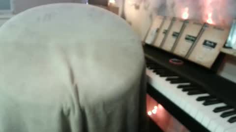 Snapshot of yannsolo8106 chatting on 12.20.25 yannsolo8106 online show from 12.20.25