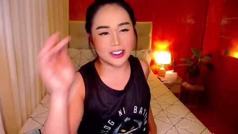 Snapshot of yanny_xoxo chatting on 10.15.25 Allisonn online show from 10.15.25