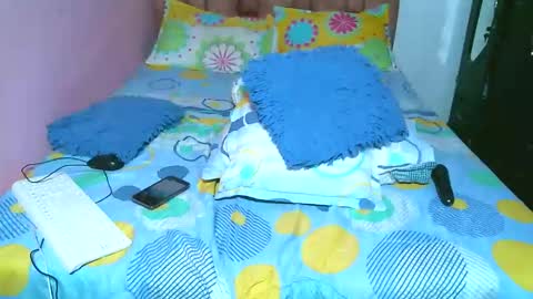 YARITHZA online show from 12.14.25