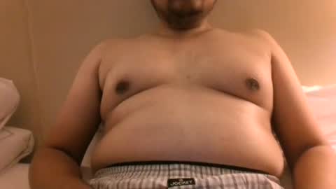 Snapshot of yasg17 chatting on 12.18.24 Mommylover69 online show from 12.18.24