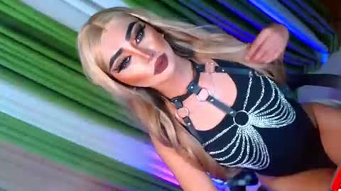 miss yasii online show from 09.11.25