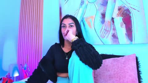 Snapshot of yasiir_0229 chatting on 01.05.25 Yasiir online show from 01.05.25