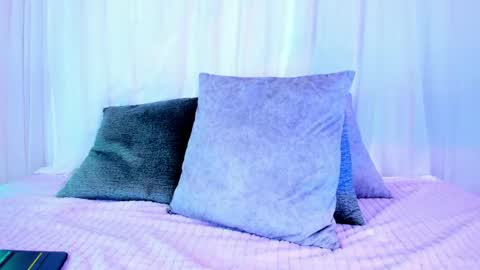 Snapshot of yasiir_0229 chatting on 10.03.25 Yasiir online show from 10.03.25