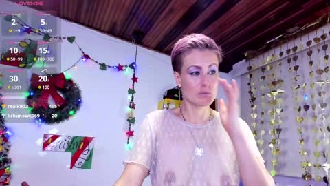 Yasemin online show from 12.27.24