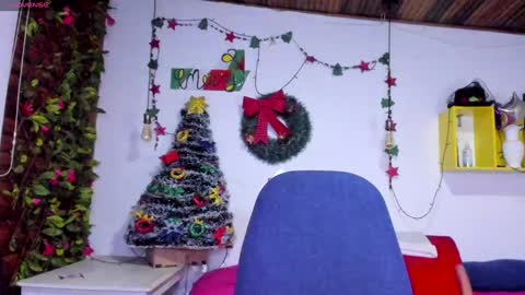Yasemin online show from 12.30.24