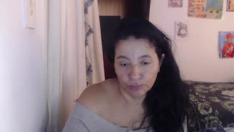 yasmin_love85 online show from 02.26.25