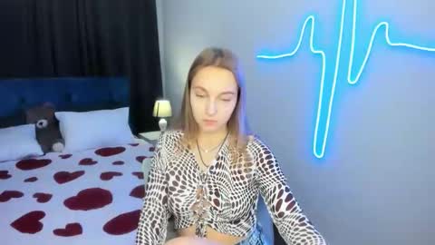 Yasmina online show from 10.05.25