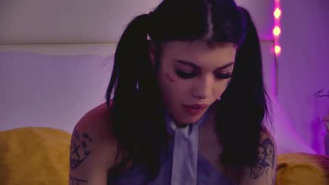 Snapshot of yasminstormx chatting on 05.24.26 Diana online show from 05.24.26