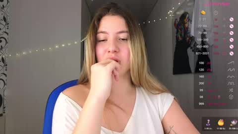 Yasyaa  online show from 12.03.24