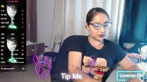 yaya____ online show from 02.14.26