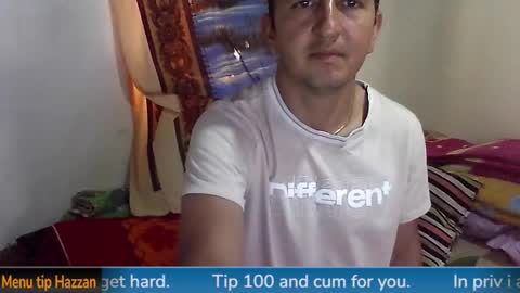 Snapshot of yazflor chatting on 01.26.25 Hazzan y Greisy online show from 01.26.25