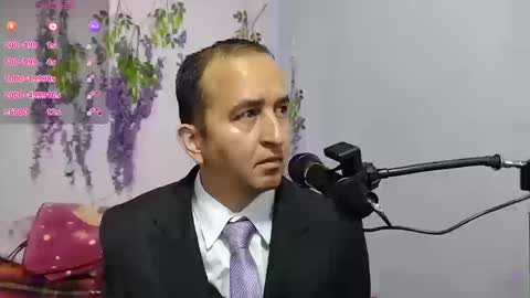 Snapshot of yazflor chatting on 09.25.25 Hazzan y Greisy online show from 09.25.25