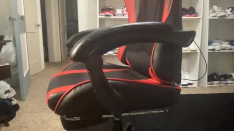 Yeahitsrell online show from 03.02.25