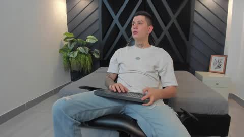 YEIKO ROMERO online show from 12.20.24