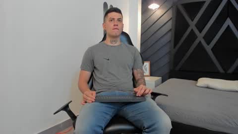 YEIKO ROMERO online show from 01.10.25