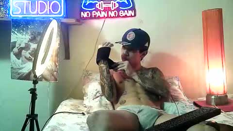 yeisoncastellanos1999 online show from 02.13.26