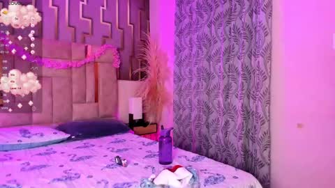 yelena  online show from 12.21.24