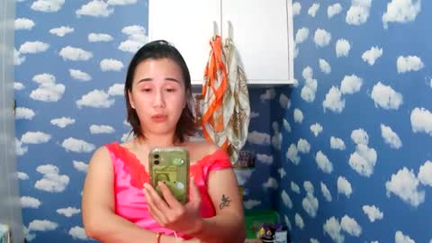 Snapshot of yella_hope chatting on 02.20.26 yella hope online show from 02.20.26