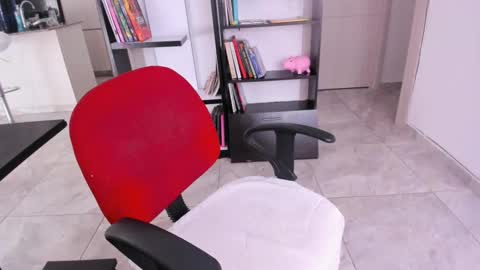 yenlo01 online show from 09.19.25