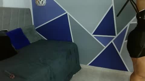 Yera  online show from 09.20.25