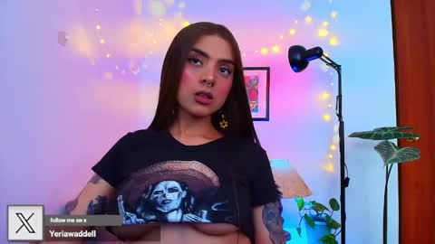 Snapshot of yeriawaddell_ chatting on 02.22.25 yeriawaddell online show from 02.22.25