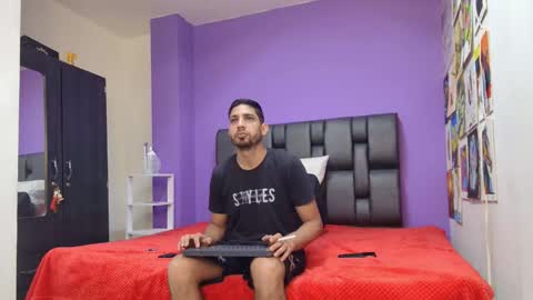 Snapshot of yerk_drom chatting on 09.21.25 yerk_drom online show from 09.21.25